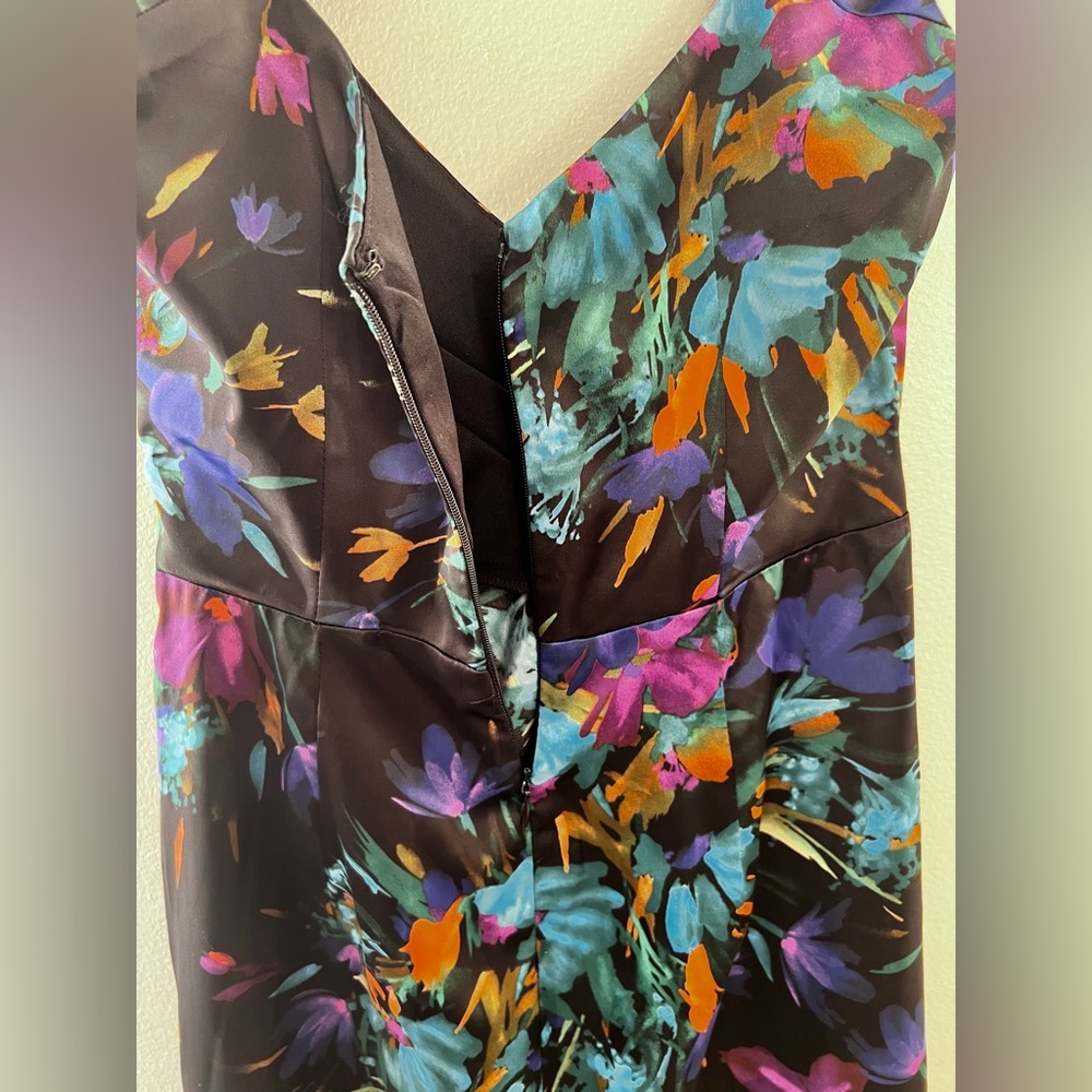 London Style Night Casual Black Dress with Floral Print - Picture 13 of 17